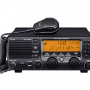 ICOM M710